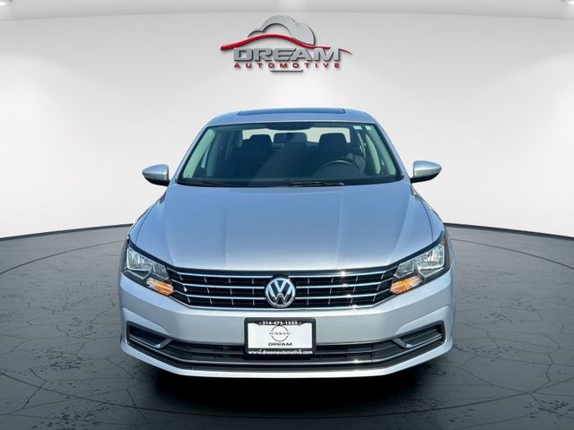 2017 Volkswagen Passat 1.8T SE