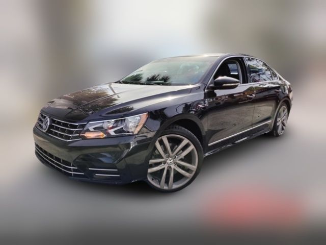 2017 Volkswagen Passat R-Line Comfort