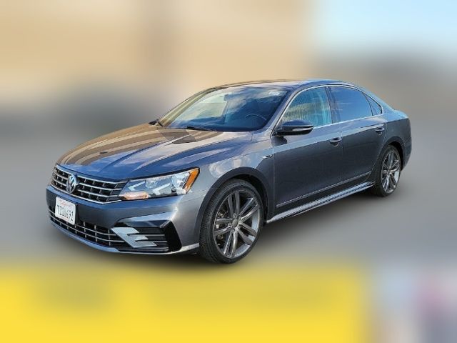 2017 Volkswagen Passat R-Line Comfort