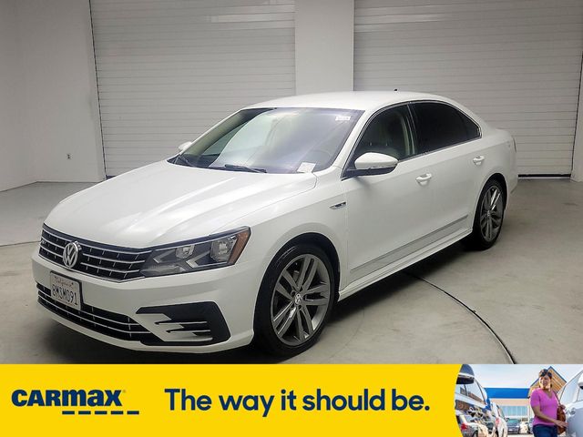 2017 Volkswagen Passat R-Line Comfort