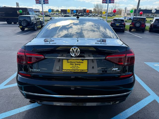 2017 Volkswagen Passat R-Line Comfort