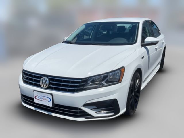 2017 Volkswagen Passat R-Line Comfort