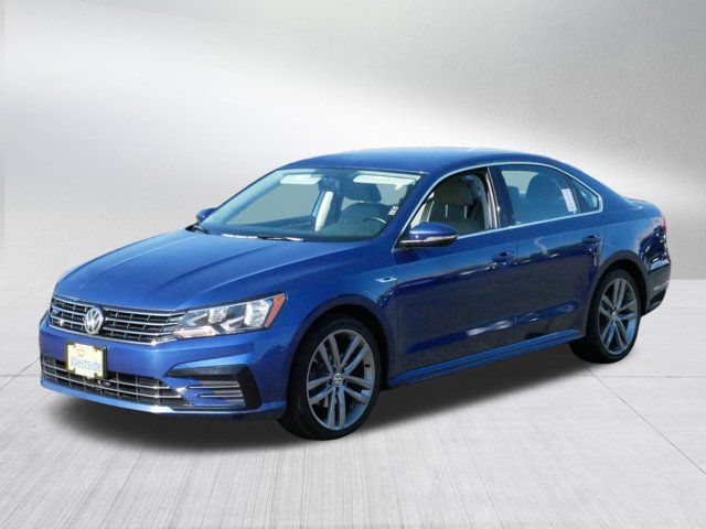 2017 Volkswagen Passat R-Line Comfort