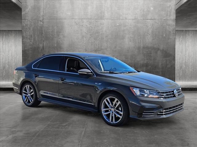 2017 Volkswagen Passat R-Line Comfort