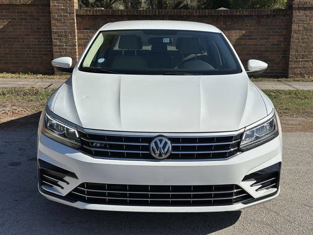 2017 Volkswagen Passat R-Line Comfort