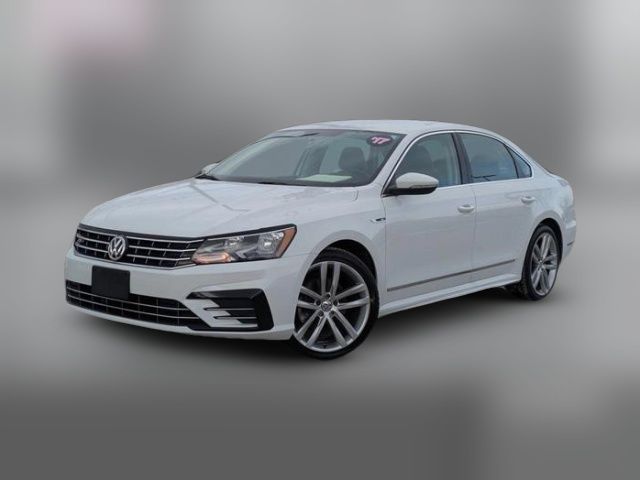 2017 Volkswagen Passat R-Line Comfort