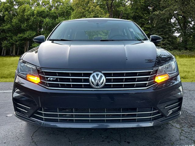 2017 Volkswagen Passat R-Line Comfort