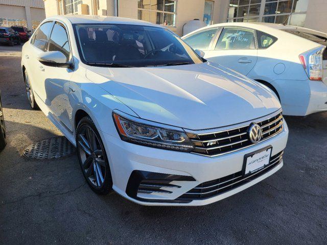 2017 Volkswagen Passat R-Line Comfort