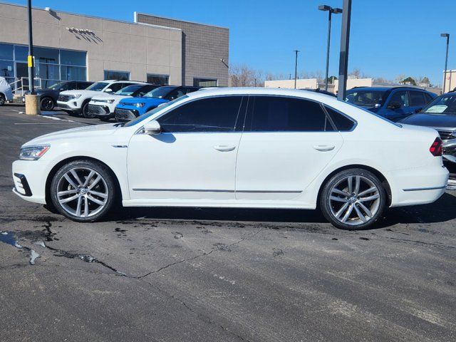 2017 Volkswagen Passat R-Line Comfort