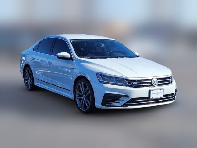 2017 Volkswagen Passat R-Line Comfort