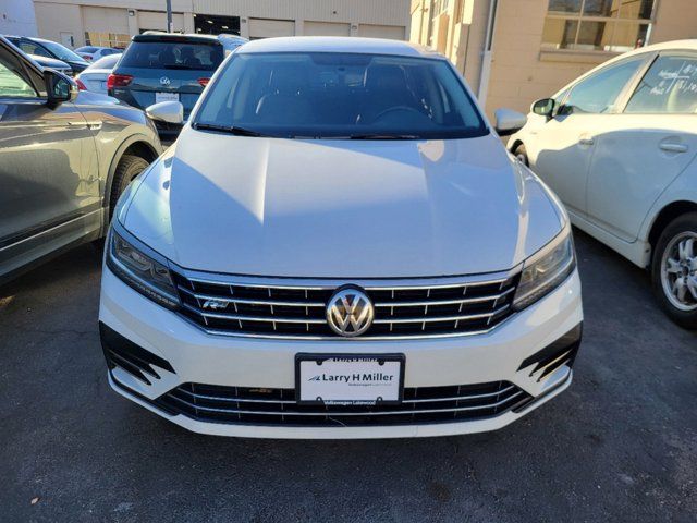 2017 Volkswagen Passat R-Line Comfort