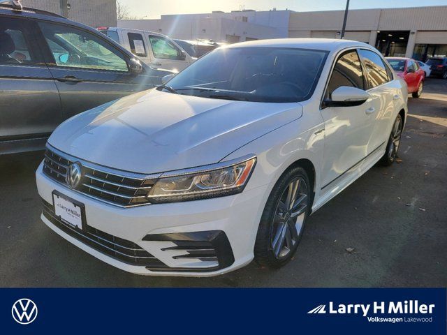 2017 Volkswagen Passat R-Line Comfort