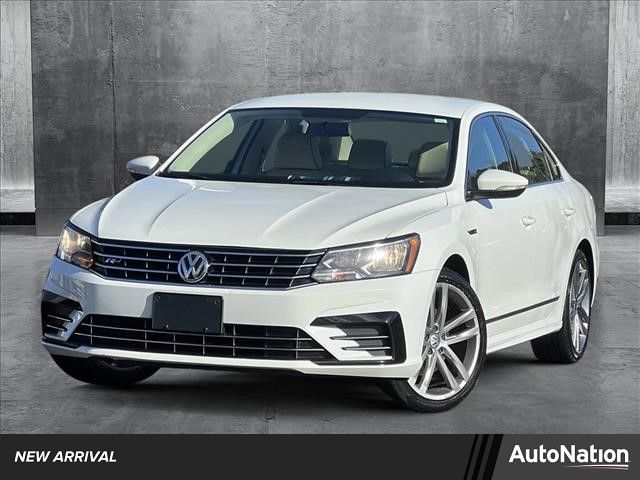 2017 Volkswagen Passat R-Line Comfort