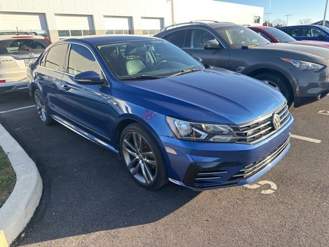 2017 Volkswagen Passat R-Line Comfort