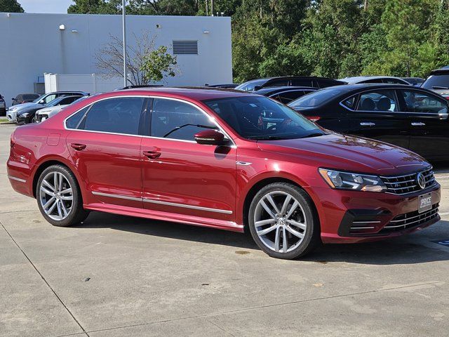 2017 Volkswagen Passat R-Line Comfort