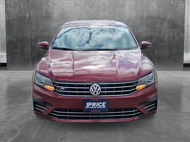 2017 Volkswagen Passat R-Line Comfort