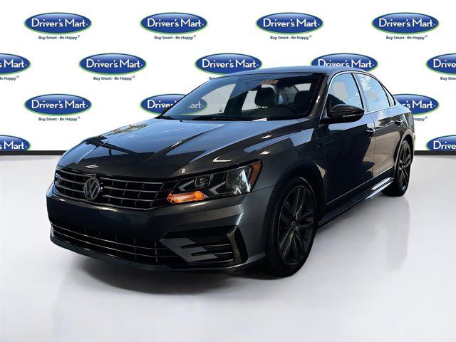 2017 Volkswagen Passat R-Line Comfort