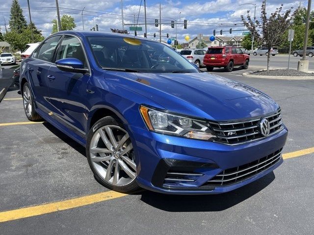 2017 Volkswagen Passat R-Line Comfort