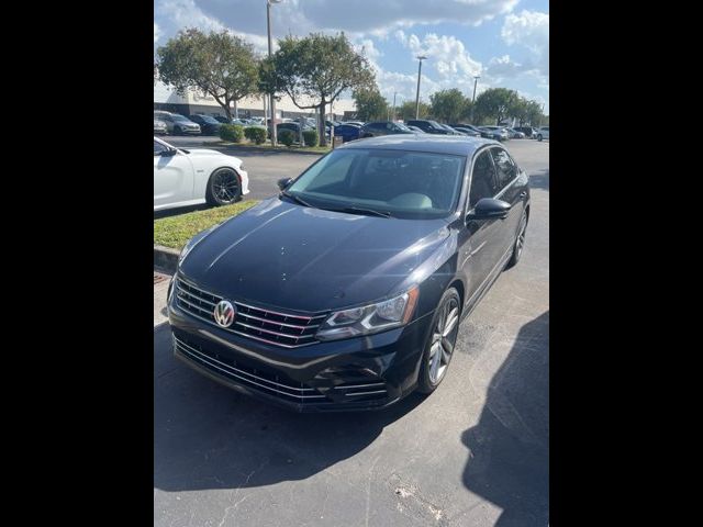 2017 Volkswagen Passat R-Line Comfort