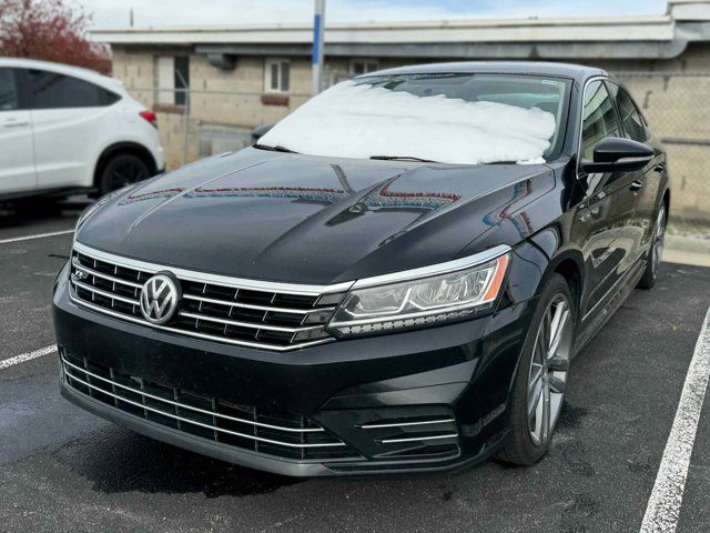 2017 Volkswagen Passat R-Line Comfort