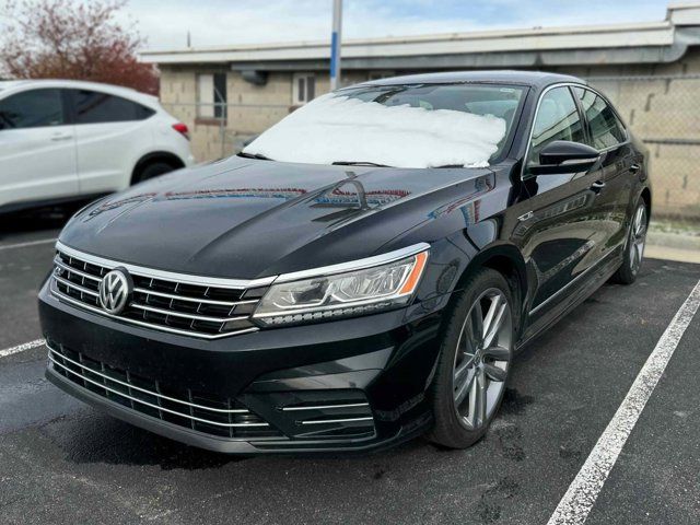 2017 Volkswagen Passat R-Line Comfort