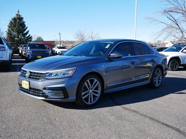 2017 Volkswagen Passat R-Line Comfort