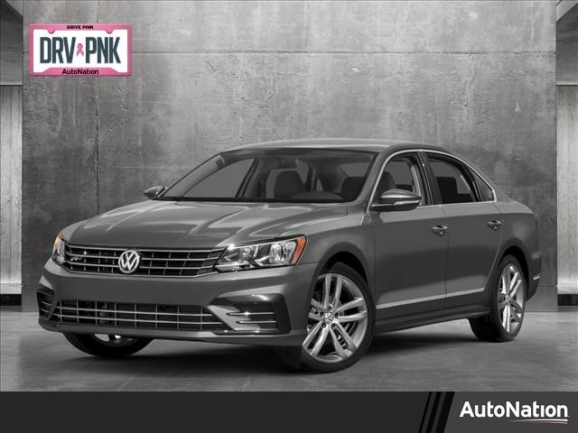 2017 Volkswagen Passat R-Line Comfort