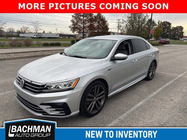 2017 Volkswagen Passat R-Line Comfort