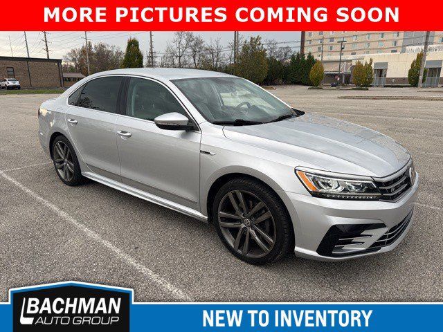 2017 Volkswagen Passat R-Line Comfort