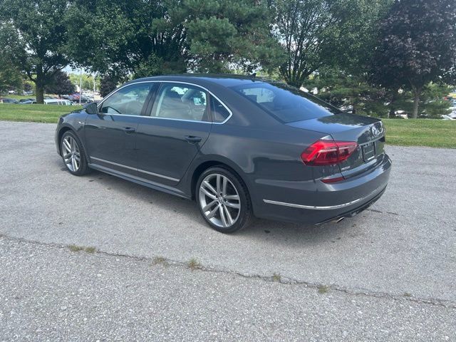 2017 Volkswagen Passat R-Line Comfort