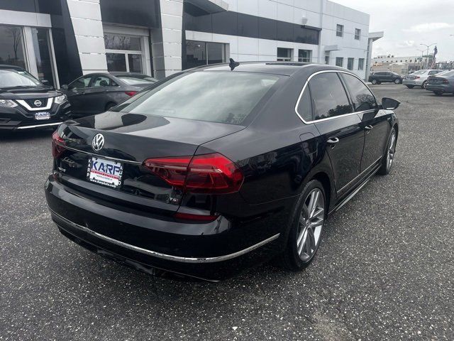 2017 Volkswagen Passat R-Line Comfort