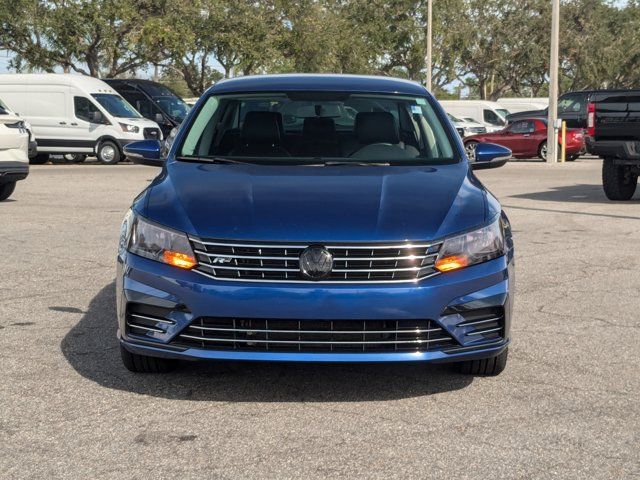 2017 Volkswagen Passat R-Line Comfort