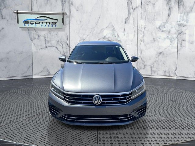 2017 Volkswagen Passat R-Line Comfort