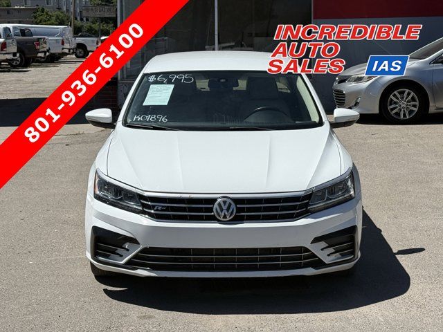 2017 Volkswagen Passat R-Line Comfort
