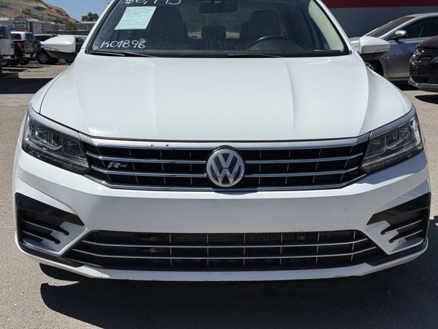 2017 Volkswagen Passat R-Line Comfort