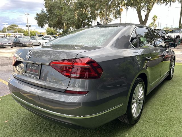 2017 Volkswagen Passat 1.8T SE