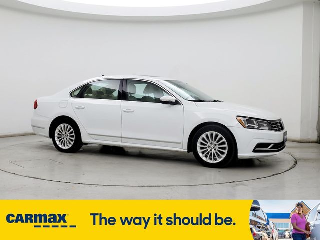 2017 Volkswagen Passat 1.8T SE