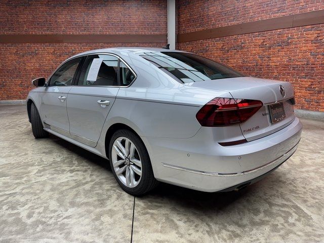 2017 Volkswagen Passat 1.8T SEL Premium