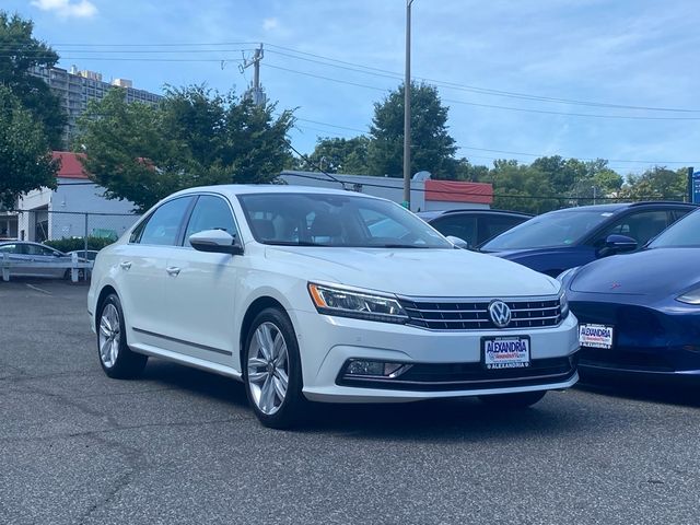 2017 Volkswagen Passat 1.8T SEL Premium