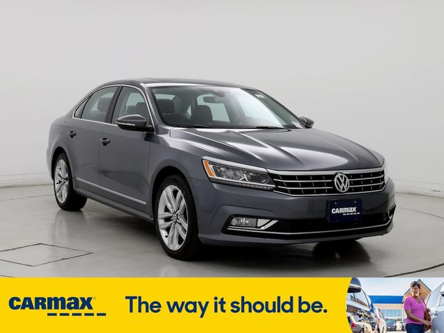 2017 Volkswagen Passat 1.8T SEL Premium