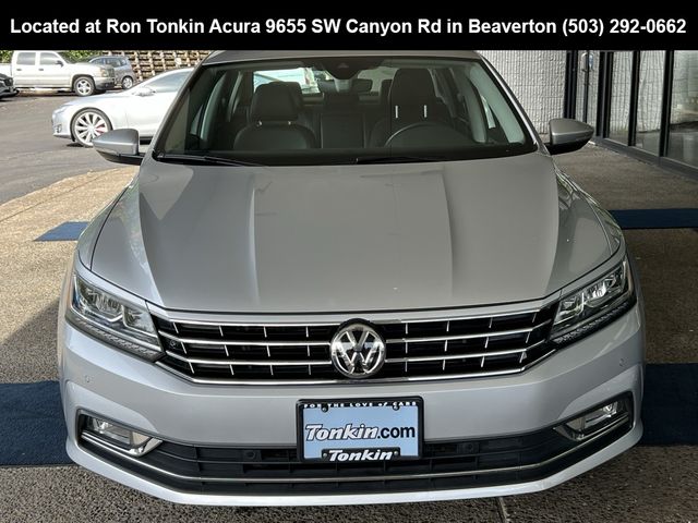 2017 Volkswagen Passat 1.8T SEL Premium