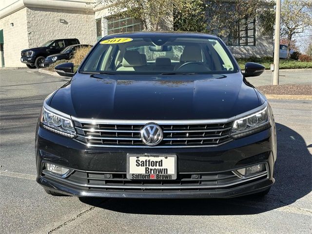 2017 Volkswagen Passat 1.8T SEL Premium