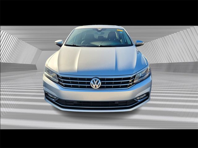 2017 Volkswagen Passat 1.8T SEL Premium