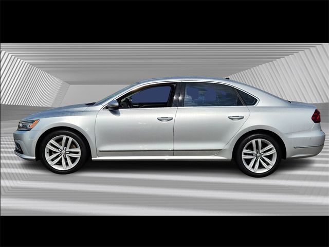 2017 Volkswagen Passat 1.8T SEL Premium