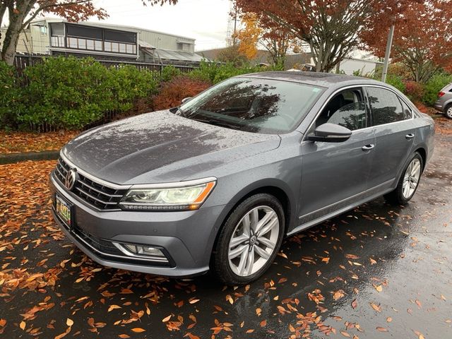 2017 Volkswagen Passat 1.8T SEL Premium