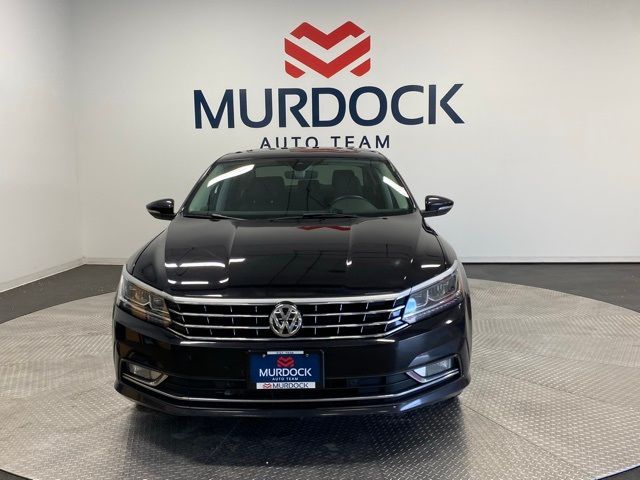 2017 Volkswagen Passat 1.8T SEL Premium