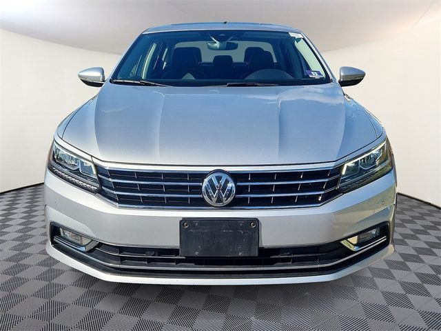 2017 Volkswagen Passat 1.8T SEL Premium