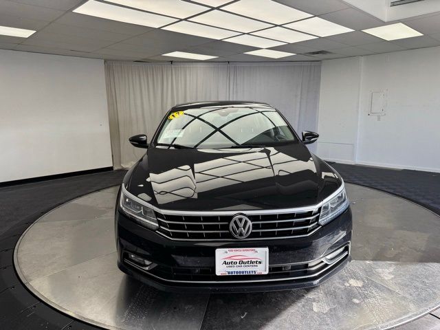 2017 Volkswagen Passat 1.8T SEL Premium