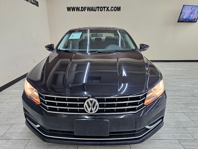 2017 Volkswagen Passat 1.8T SE