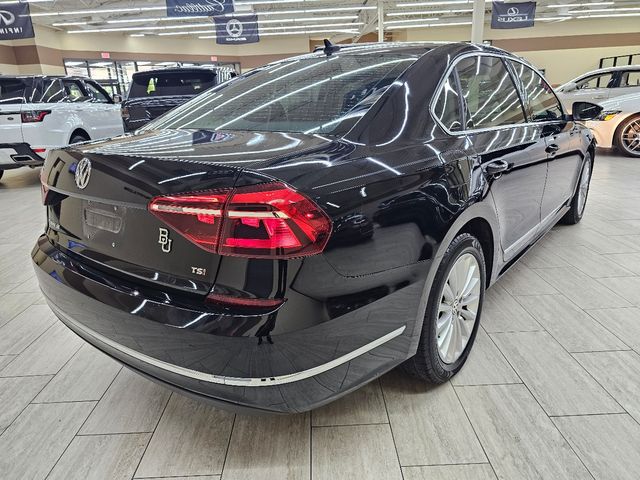 2017 Volkswagen Passat 1.8T SE